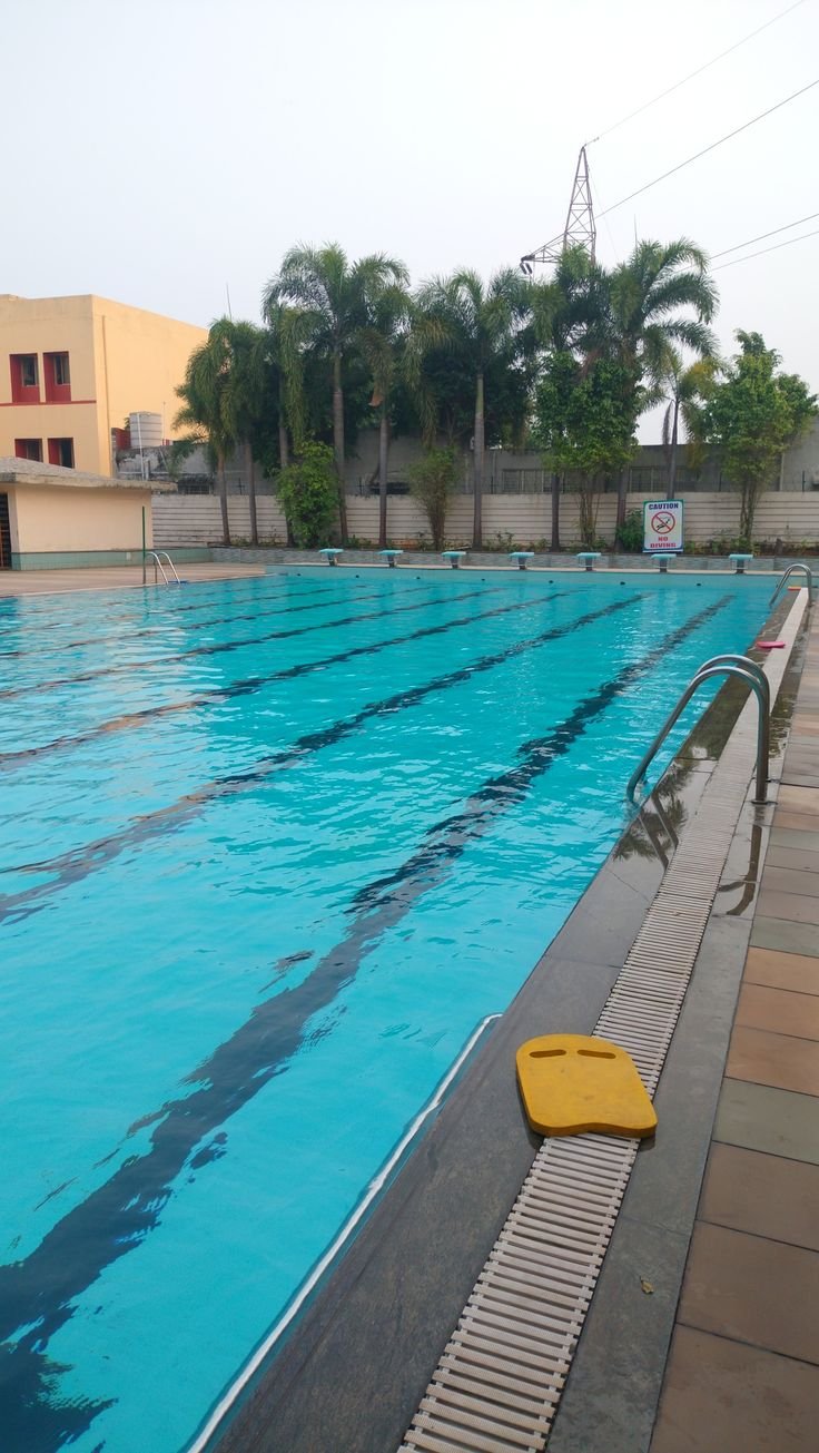 Swimming pool and wellness deck